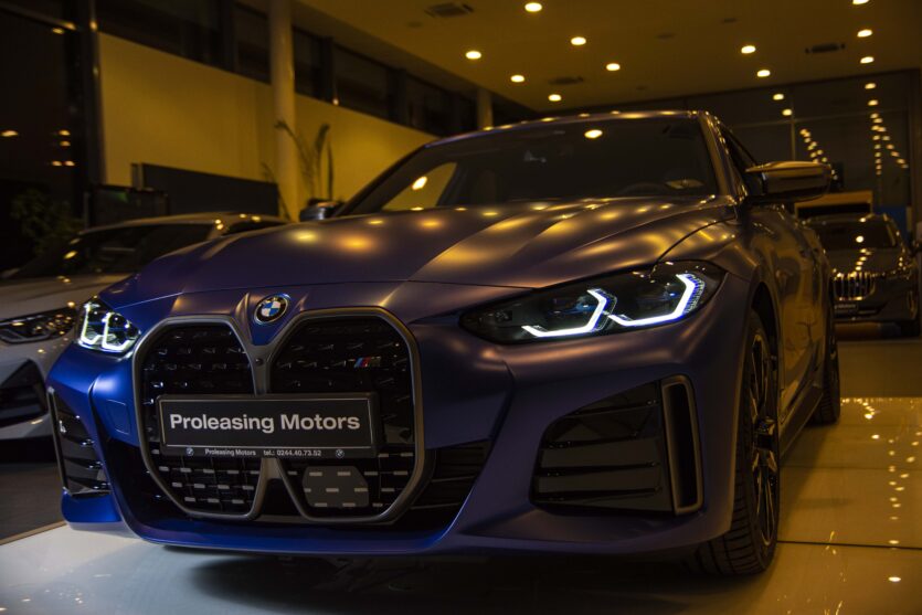 BMW i4