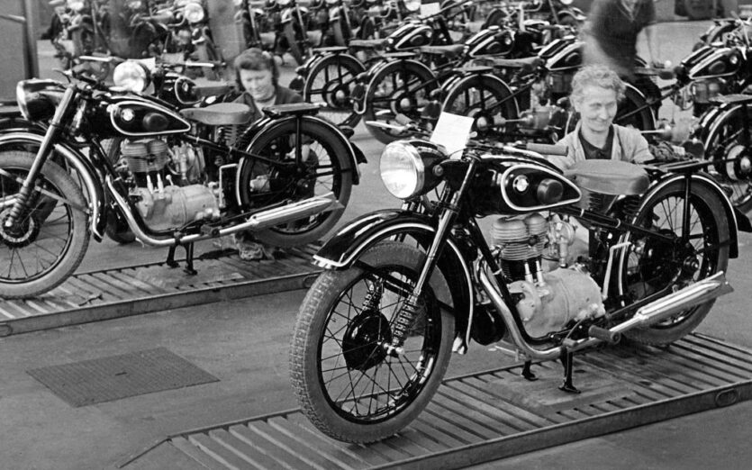 Istoria BMW Motorrad