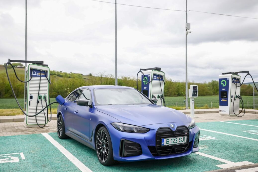 BMW i4 M50