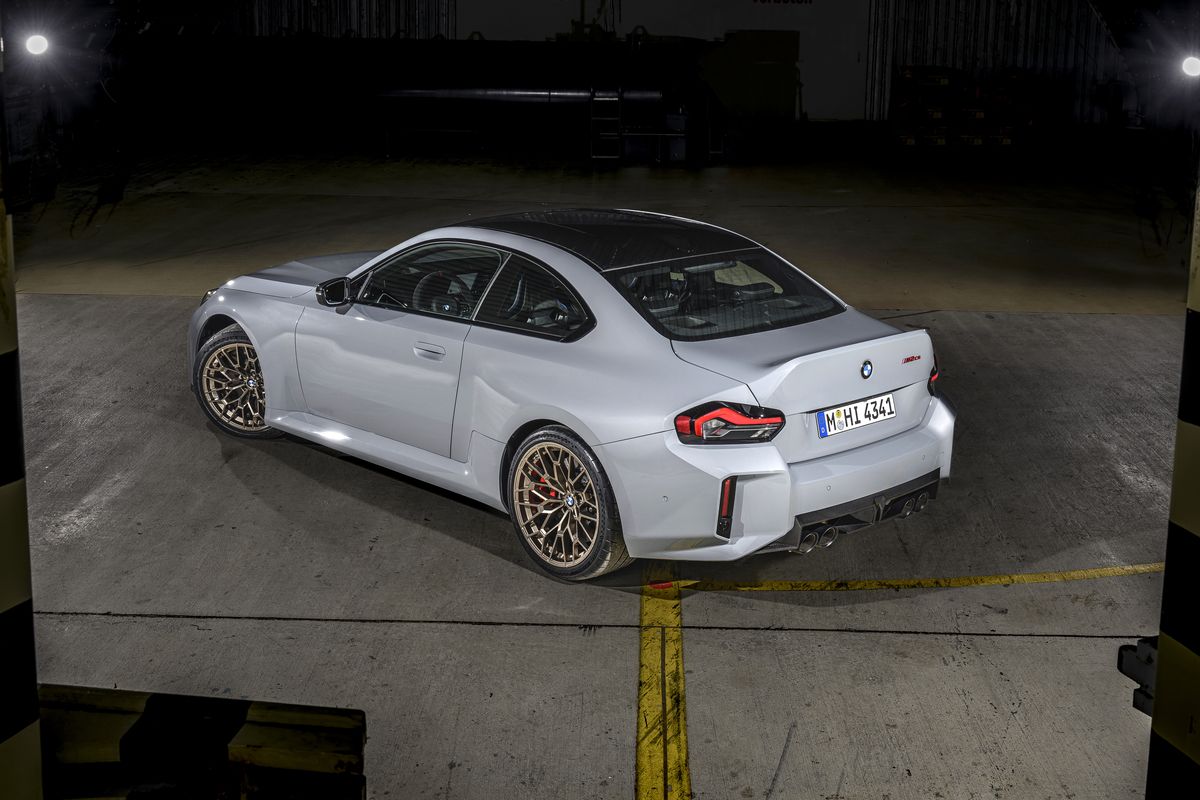 BMW M2 CS