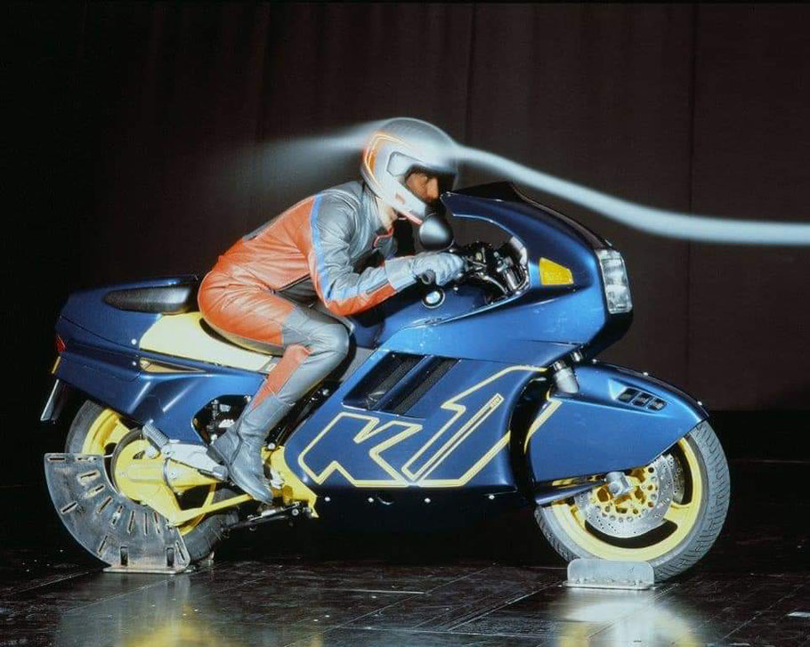 BMW K1