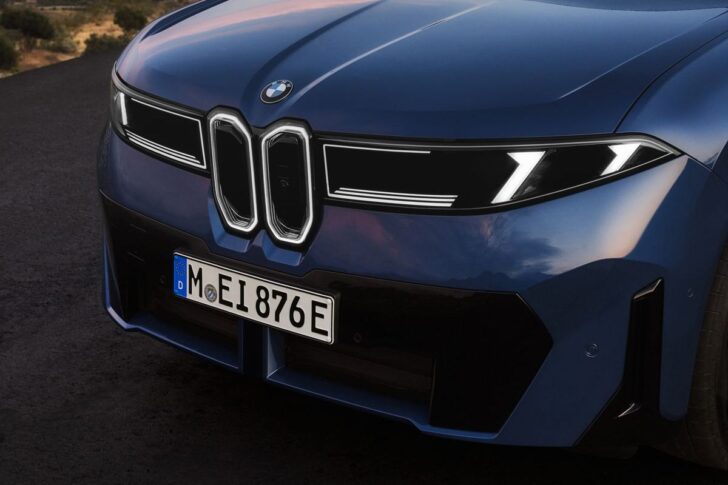 BMW iX3