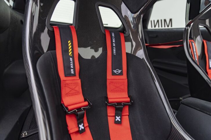MINI JCW x Deus Ex Machina