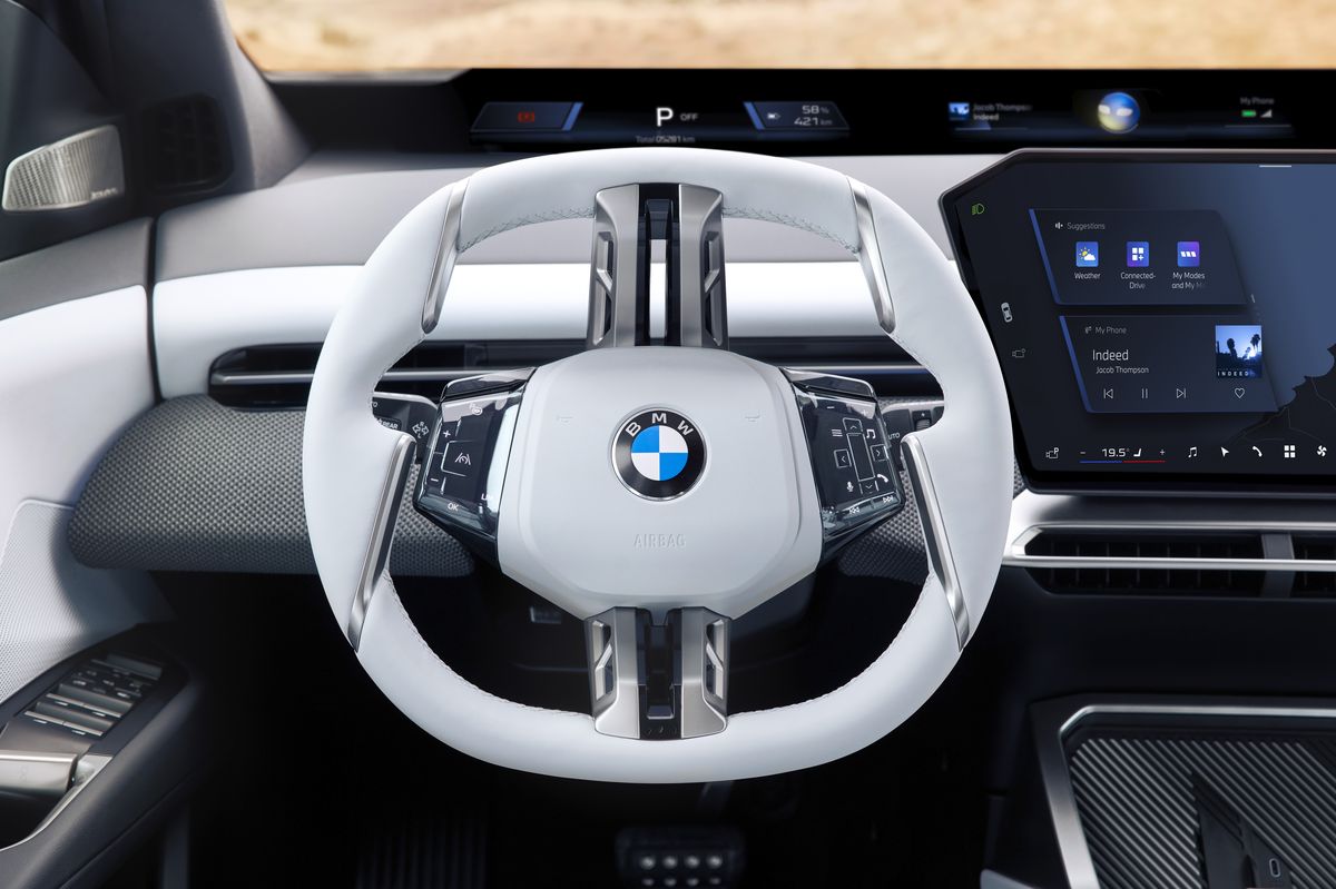 BMW iX3