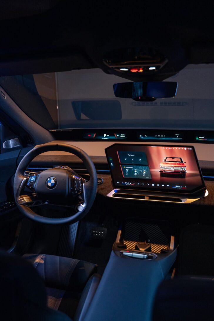 BMW iX3