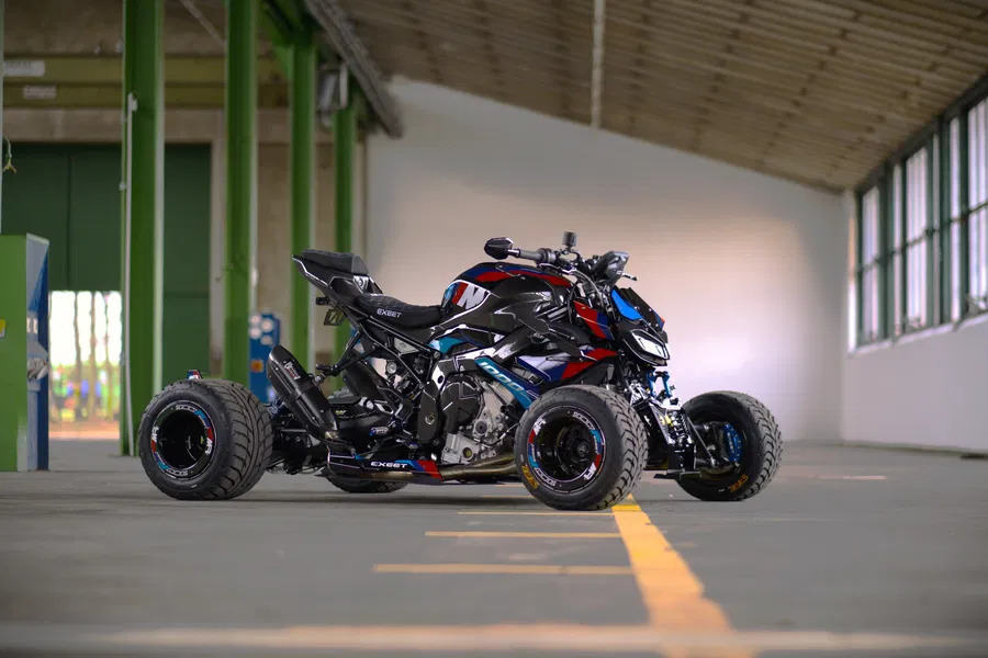 BMW M 1000 R