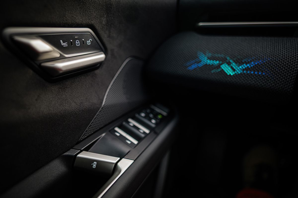 Noul BMW iX3