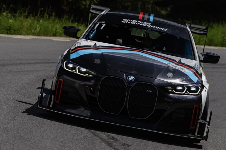 BMW i4 Racing