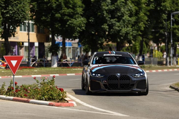 BMW i4 Racing