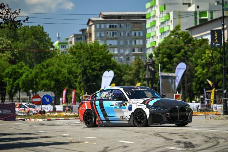 BMW i4 Racing
