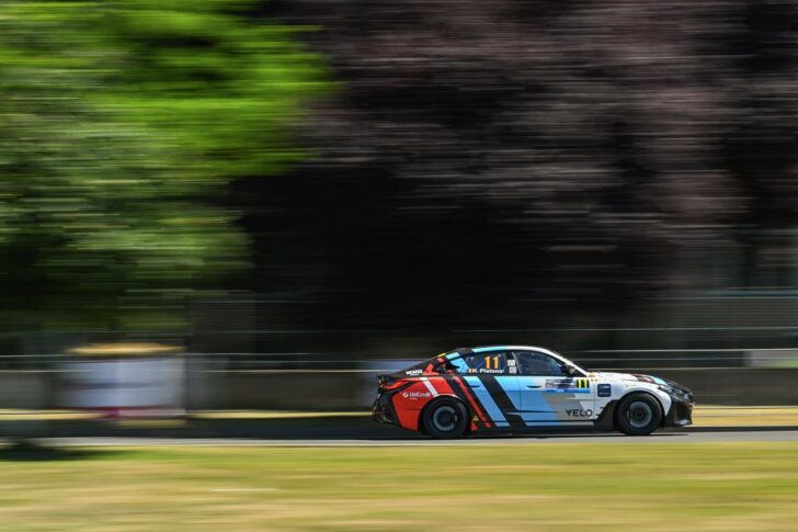 BMW i4 Racing