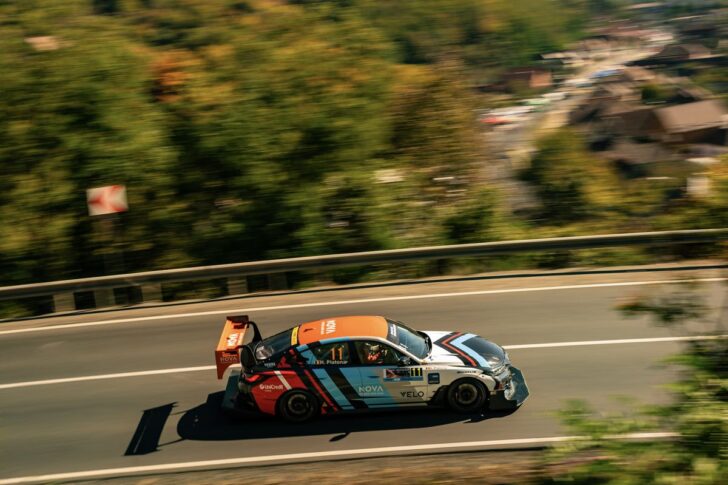 BMW i4 Racing