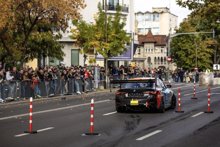 BMW i4 Racing