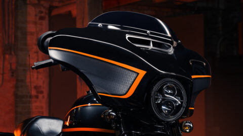 Harley-Davidson își reafirmă creativitatea și istoria cu schema de culoare custom Apex Factory